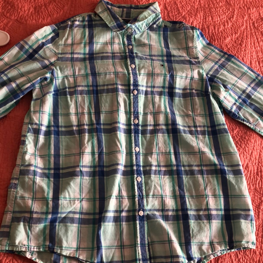 Tommy Hilfiger size L
